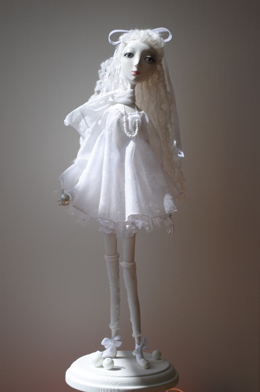 Куколка по имени Эя