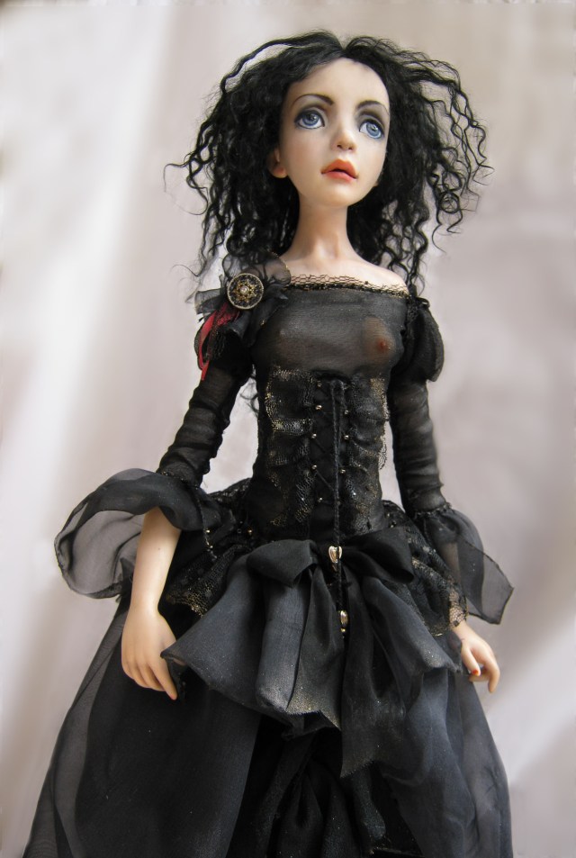 Лигейя - персонаж не только страдающий, но и утонченно сексуальный.